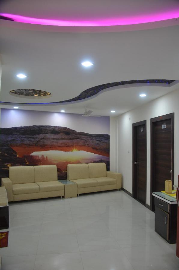 كانبور Hotel Krishna Galaxy المظهر الخارجي الصورة